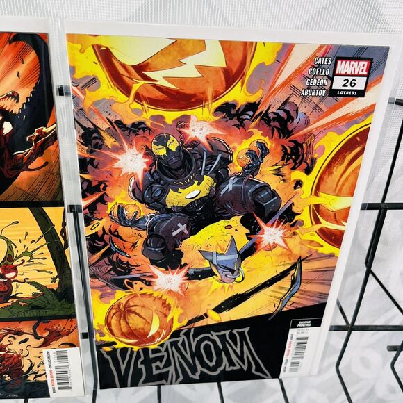Venom 25 4th Print, 26 2nd Print, 27 Variant 31 Dell'Otto Trade Variant - Picture 5 of 8